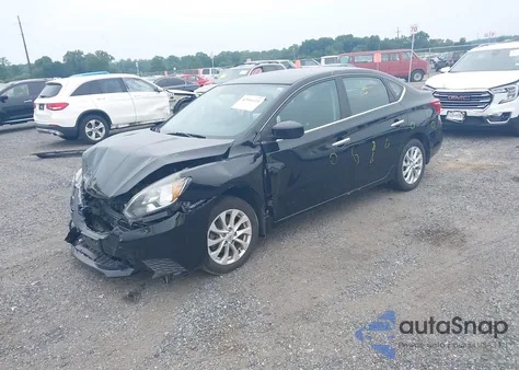 2018 Nissan Sentra Sv z USA, uszkodzony, nr VIN 3N1AB7AP6JL646394